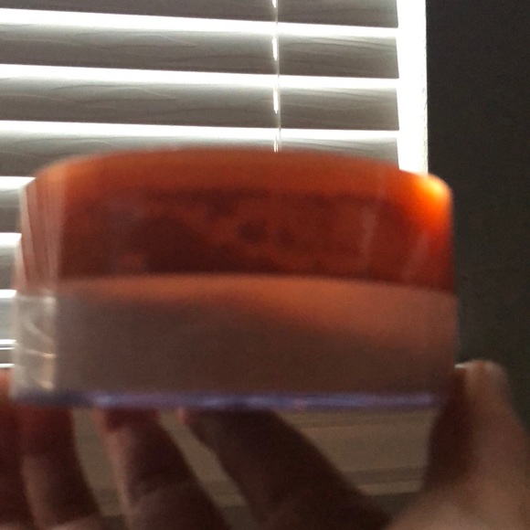 airspun powder - Picture 4 of 4